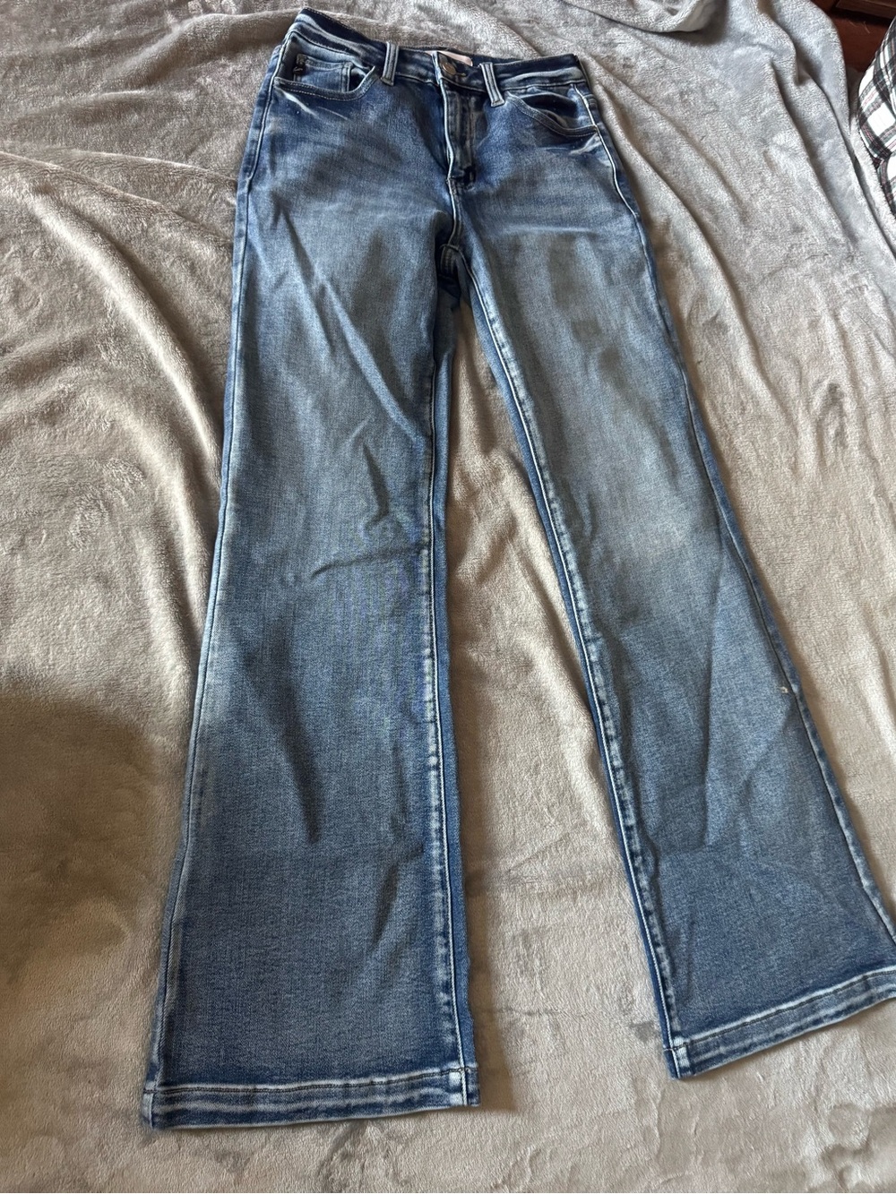 Women's Blue Wide Leg Jeans - Classic Mid Wash